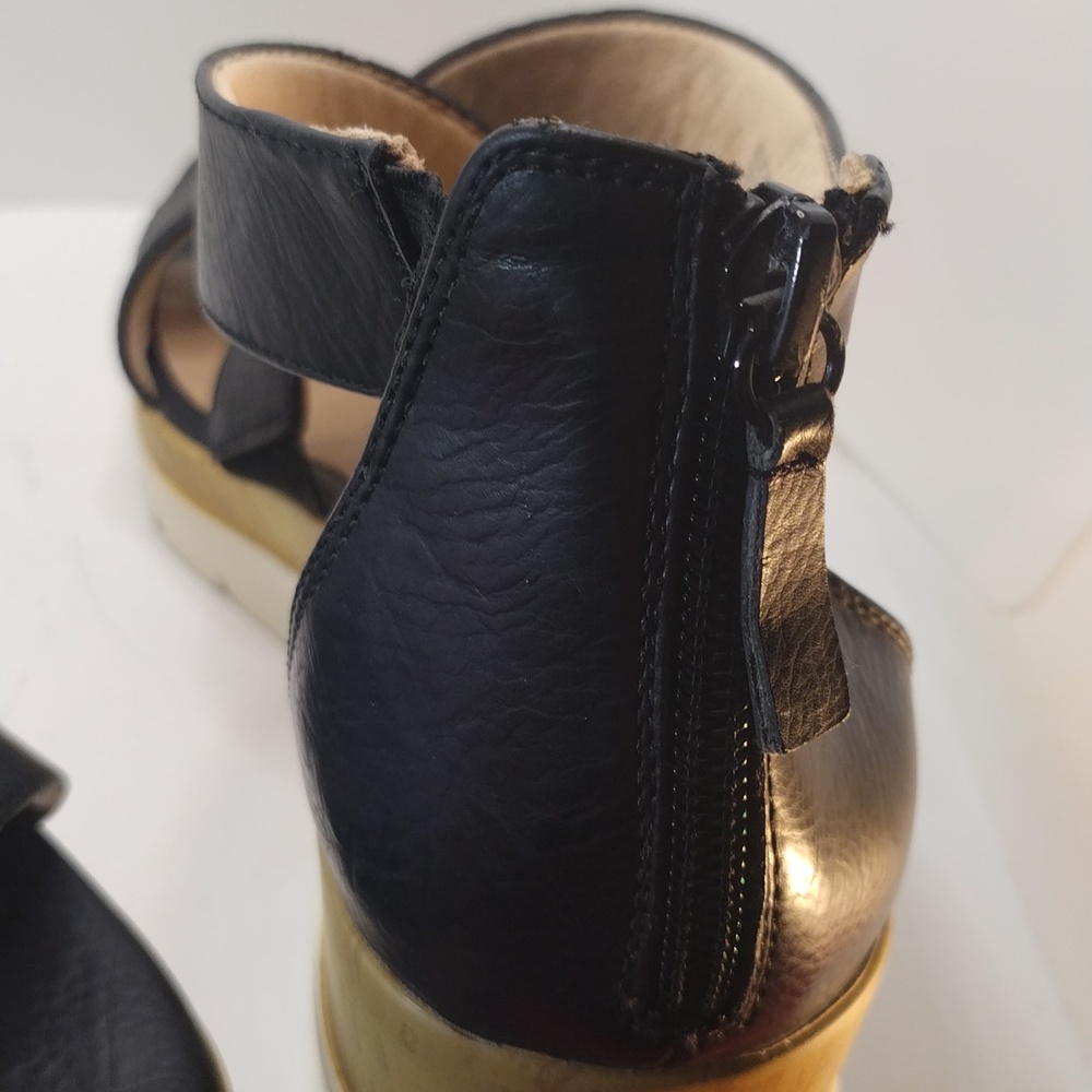 SOUL NATURALIZER SANDAL - Picture 8 of 8